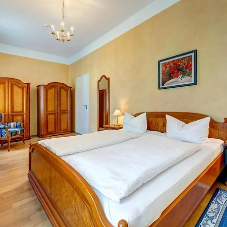 Seeschloss 塞巴特黑灵斯多夫